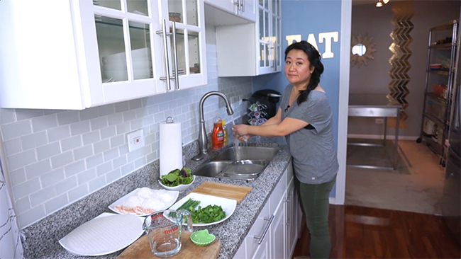 Behind the Scenes : Shrimp and Avocado Summer Rolls Episode