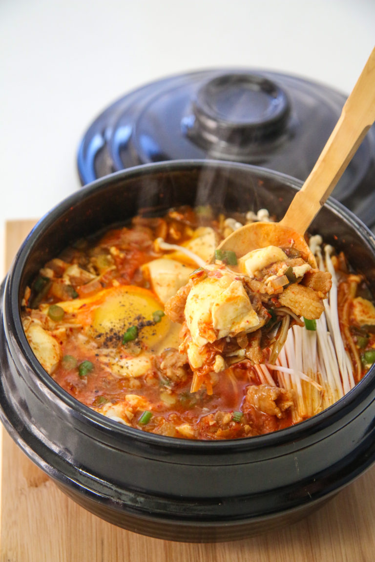 Kimchi Soondubu Jjigae (Kimchi Soft Tofu Stew: 김치순두부찌개) | Chef Julie Yoon