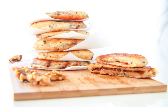 Korean Sweet Pancakes (Hodduk: 호떡)