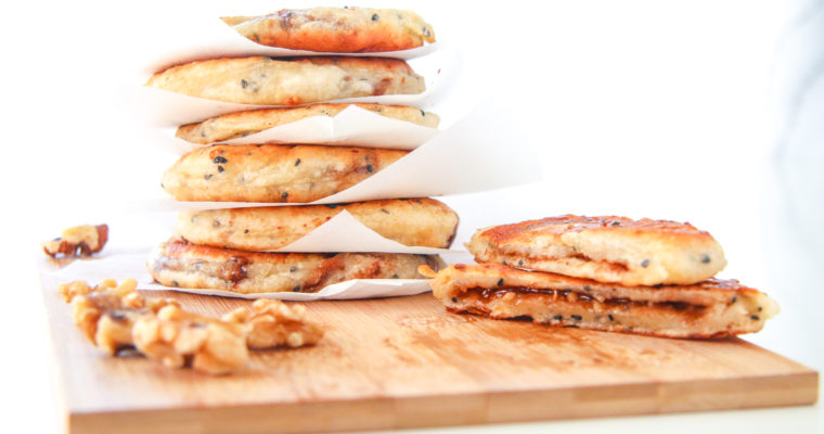 Korean Sweet Pancakes (Hodduk: 호떡)