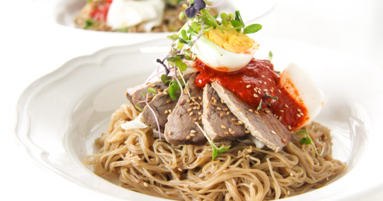 Spicy Cold Buckwheat Noodles (Bibim Naengmyeon : 비빔냉면)