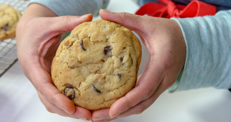 Hearty Chocolate Chip Cookies