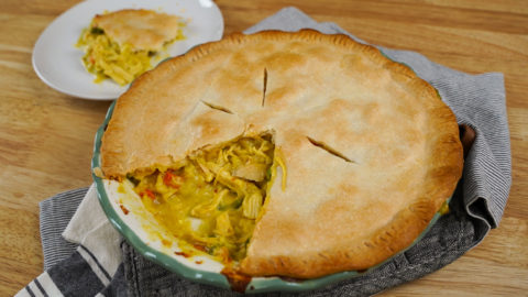 https://chefjulieyoon.com/wp-content/uploads/2021/12/Curry-Chicken-Pot-Pie-98-480x270.jpg